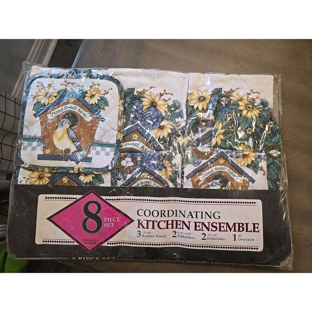 Vintage Franco Bluebird Kitchen Ensemble 8 pcs towel pot holder,towels NEW